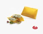BAULETTI CON RICOTTA DI PECORA E PISTACCHI DI SICILIA 1X2 KG